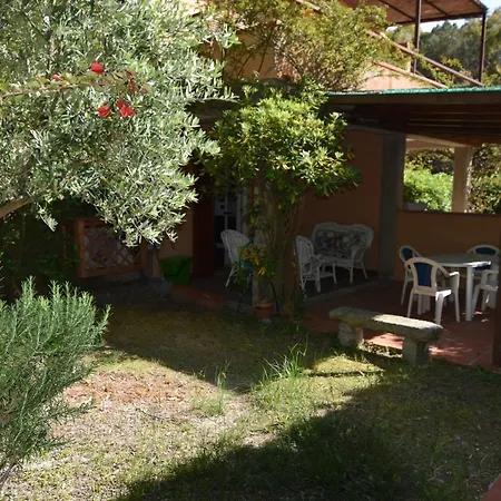 Susy, Vicino Di Διαμέρισμα Fetovaia