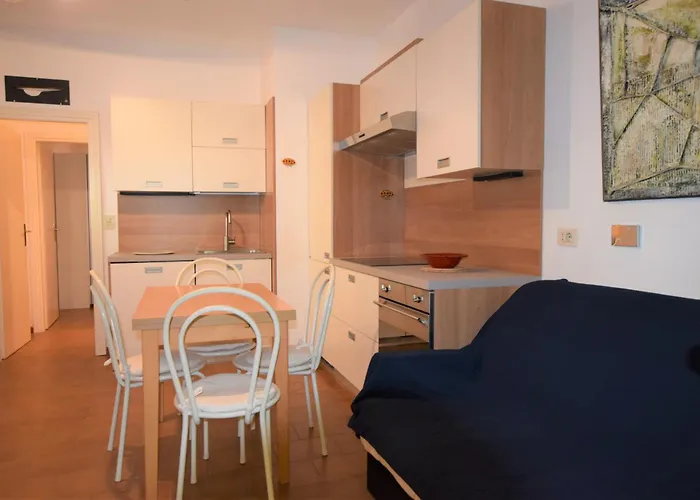 Susy, Vicino Di Appartement *